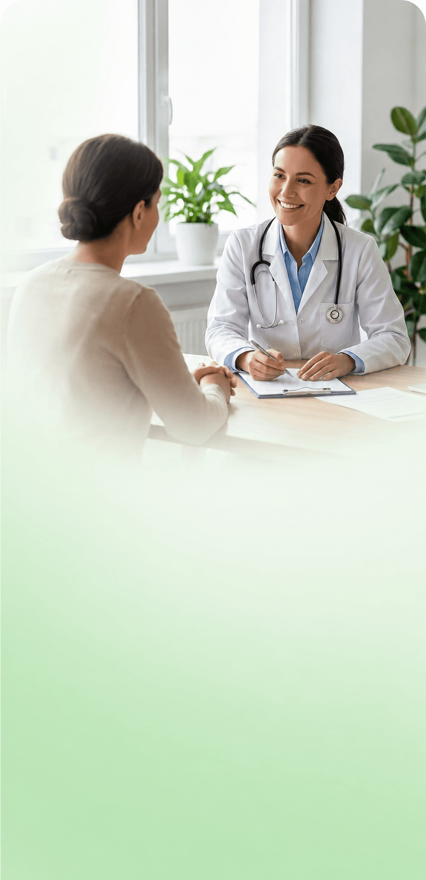 Ärztin im Gespräch mit Patientin (Mobile)